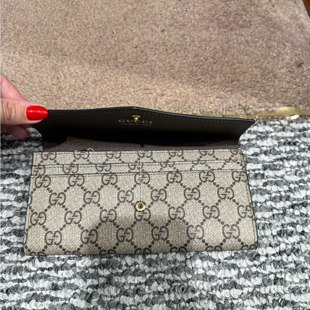 Gucci Beige Monogram Women's Wallet